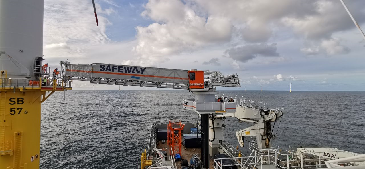 FEM and Simulation: Safeway Gangway